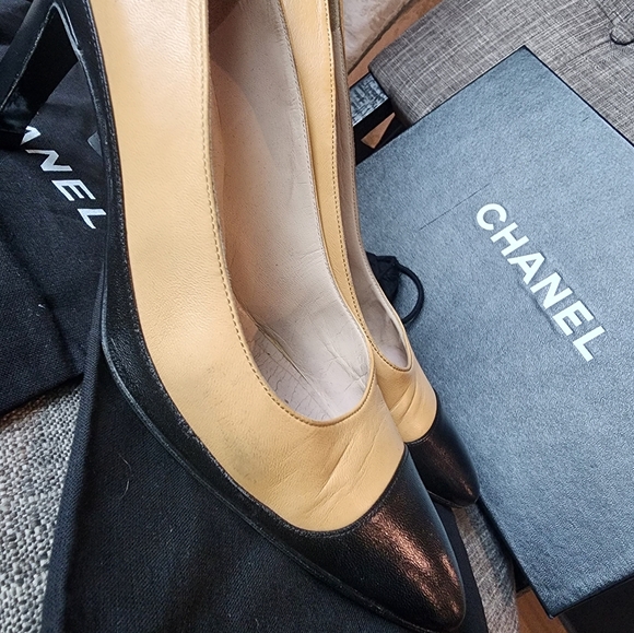 Authentic CHANEL Black and Tan Heels - Picture 11 of 15